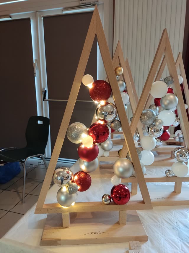 Sapin de noël design en
  hêtre (version1) — photo 6
