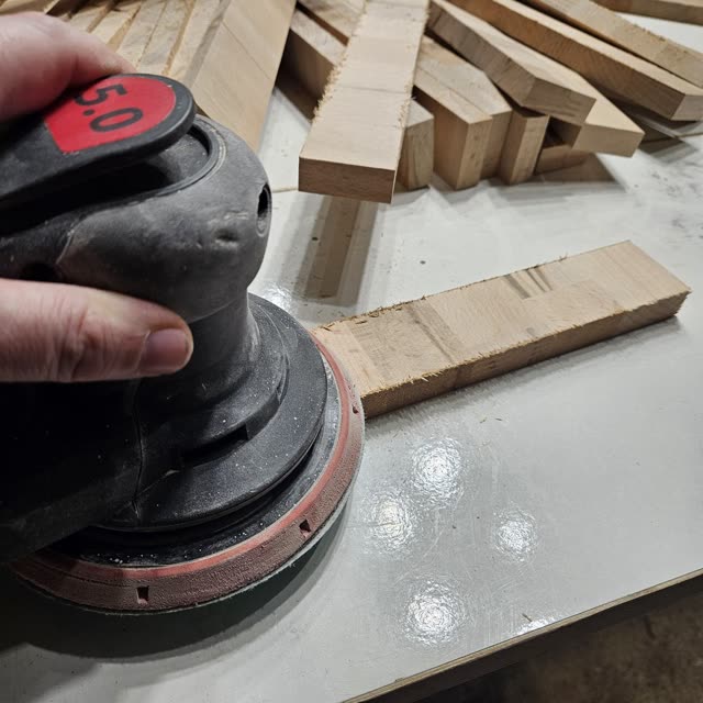 Planche en bois de bout Hêtre grand
  format — photo 30