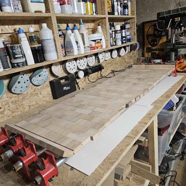 Planche en bois de bout Hêtre grand
  format — photo 31