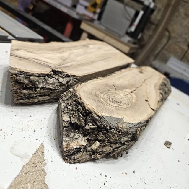 Planche en bois de bout d'oliver — photo 24