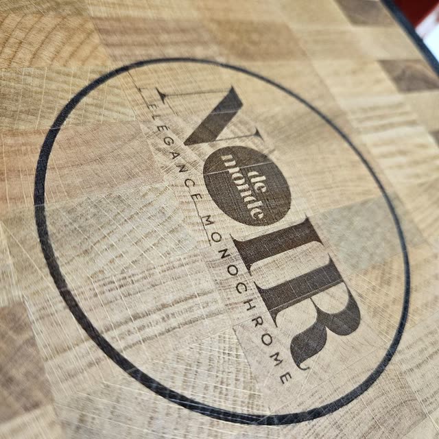 Planche Bicolor en bois de bout
  Hêtre et Chêne