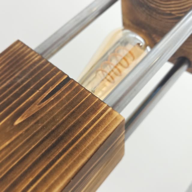 Lampe bois & métal — photo 3