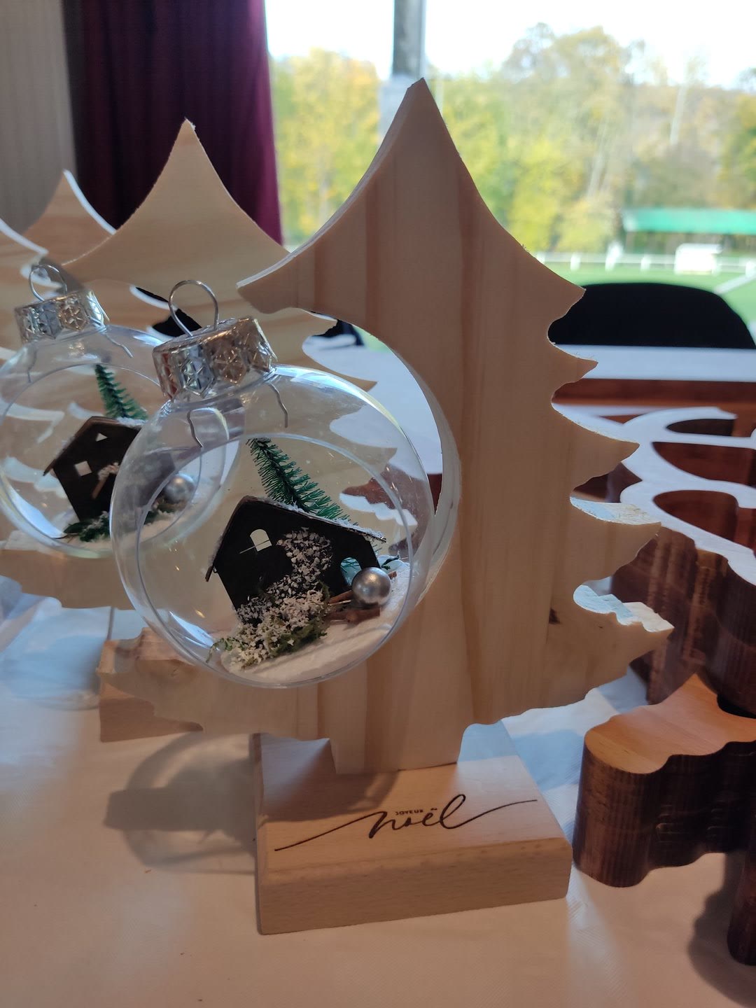 Des mini sapins de Noël